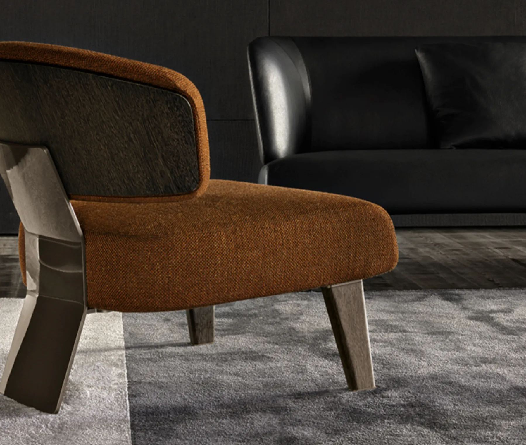 TR40096 Reeves Style Lounge Chair