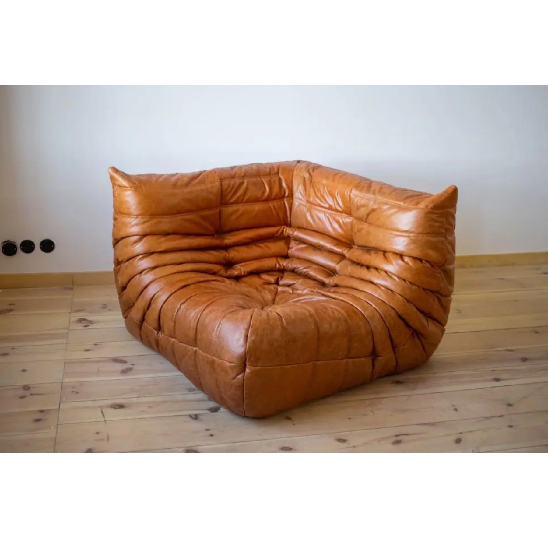 TR50048 Togo Style Sofa