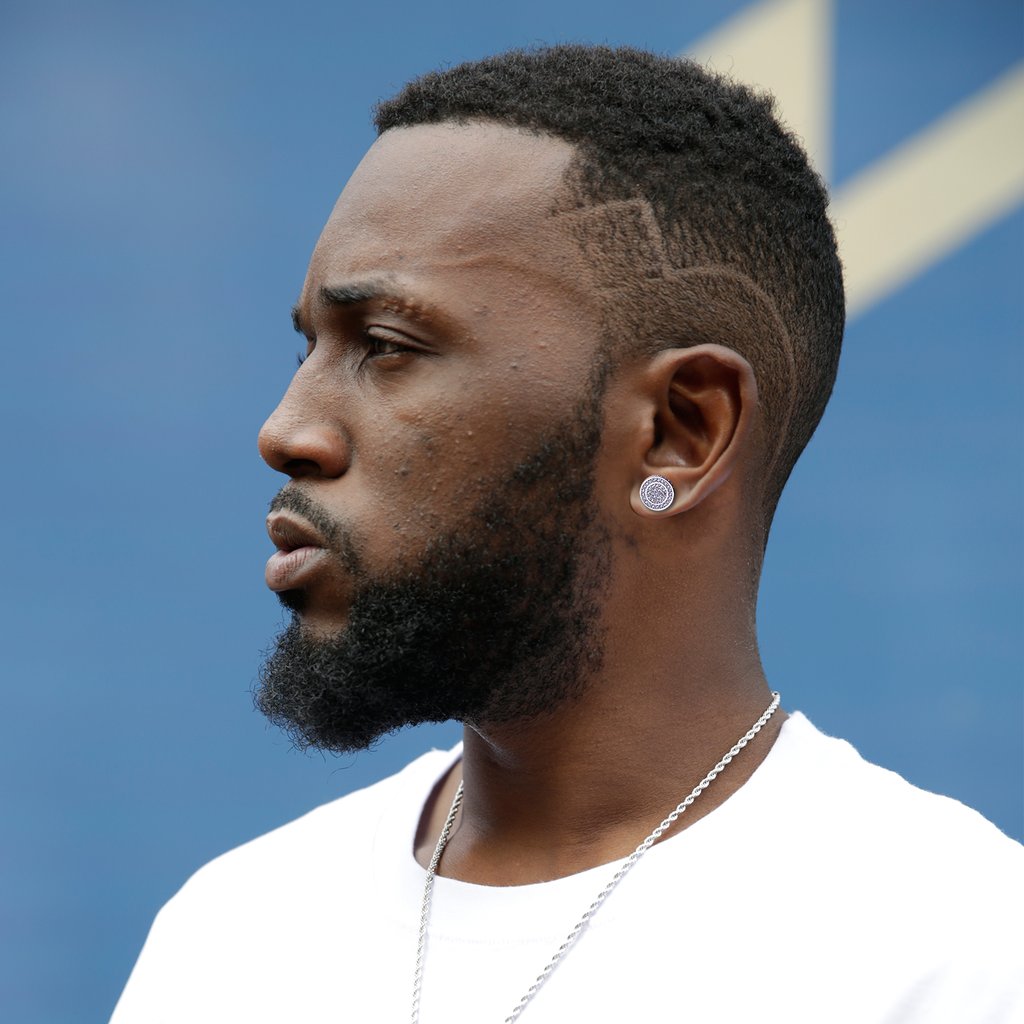 ホワイトゴールドスタッドピアス - jpkrkc&co