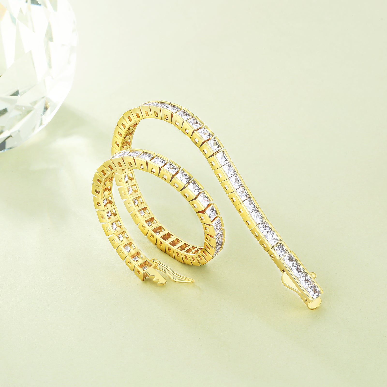 幅4mm プリンセスカット テニス ブレスレット KRKC