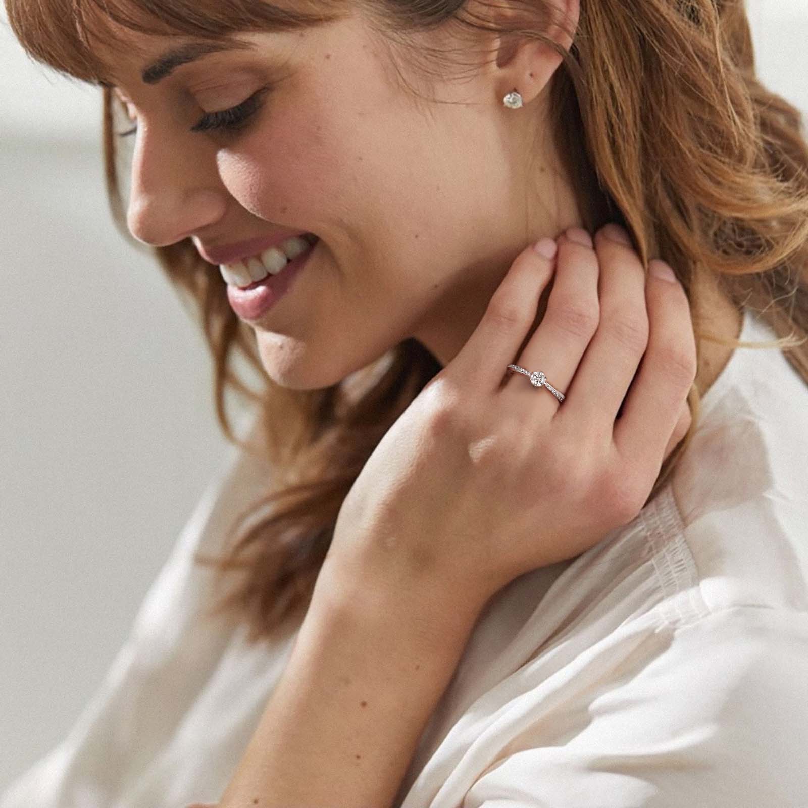 0.5/1/1.5カラット VVS1 モアサナイト リング レディース 0175 KRKC