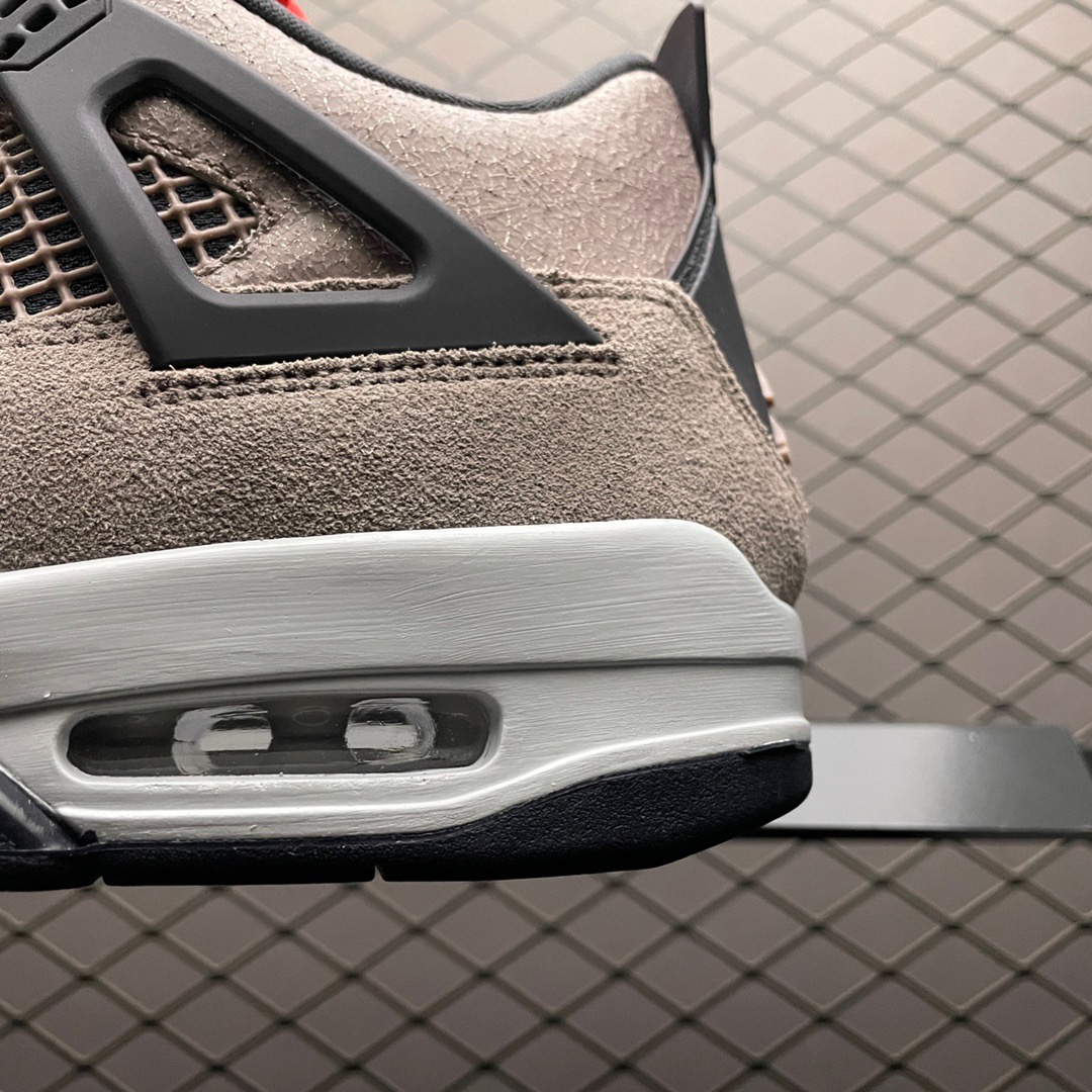 Nike Air Jordan 4 "Taupe Haze"