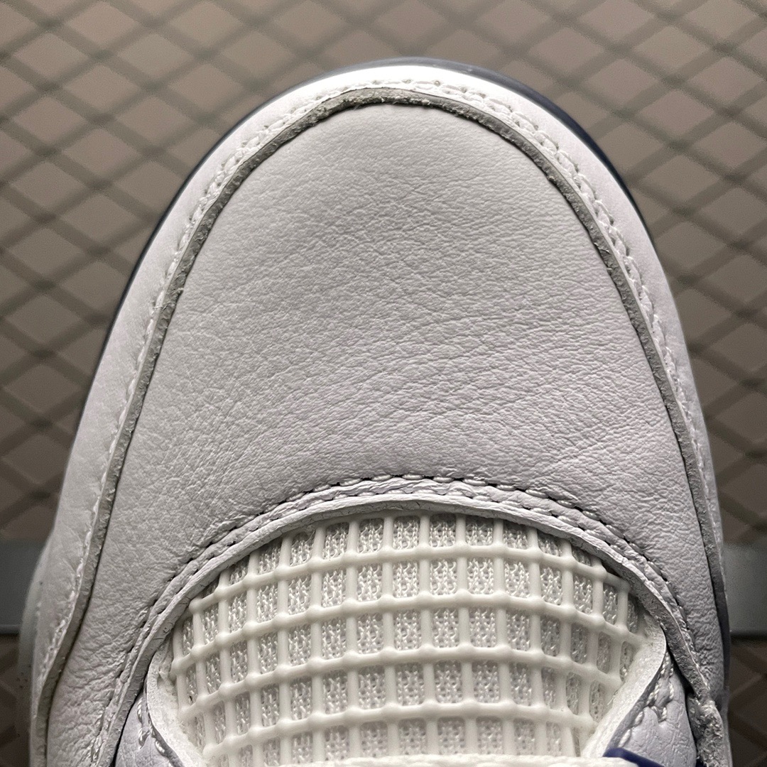 Nike Air Jordan 4 "Midnight Navy"