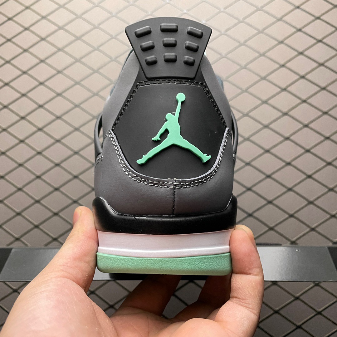 NIKE AIR JORDAN 4 RETRO GREEN GLOW