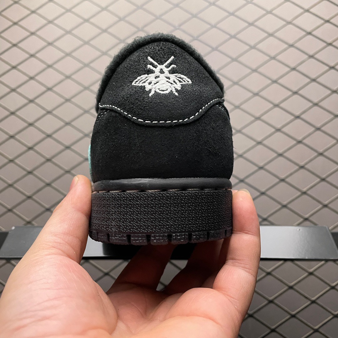 Air Jordan Travis Scott x Tiffany & Co. x Nike Air Jordan 1 Low