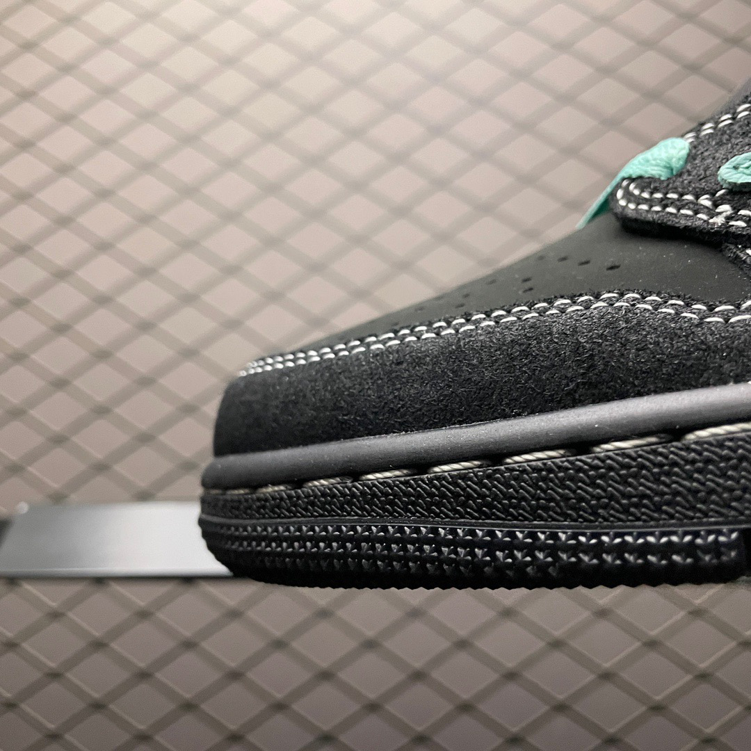 Air Jordan Travis Scott x Tiffany & Co. x Nike Air Jordan 1 Low