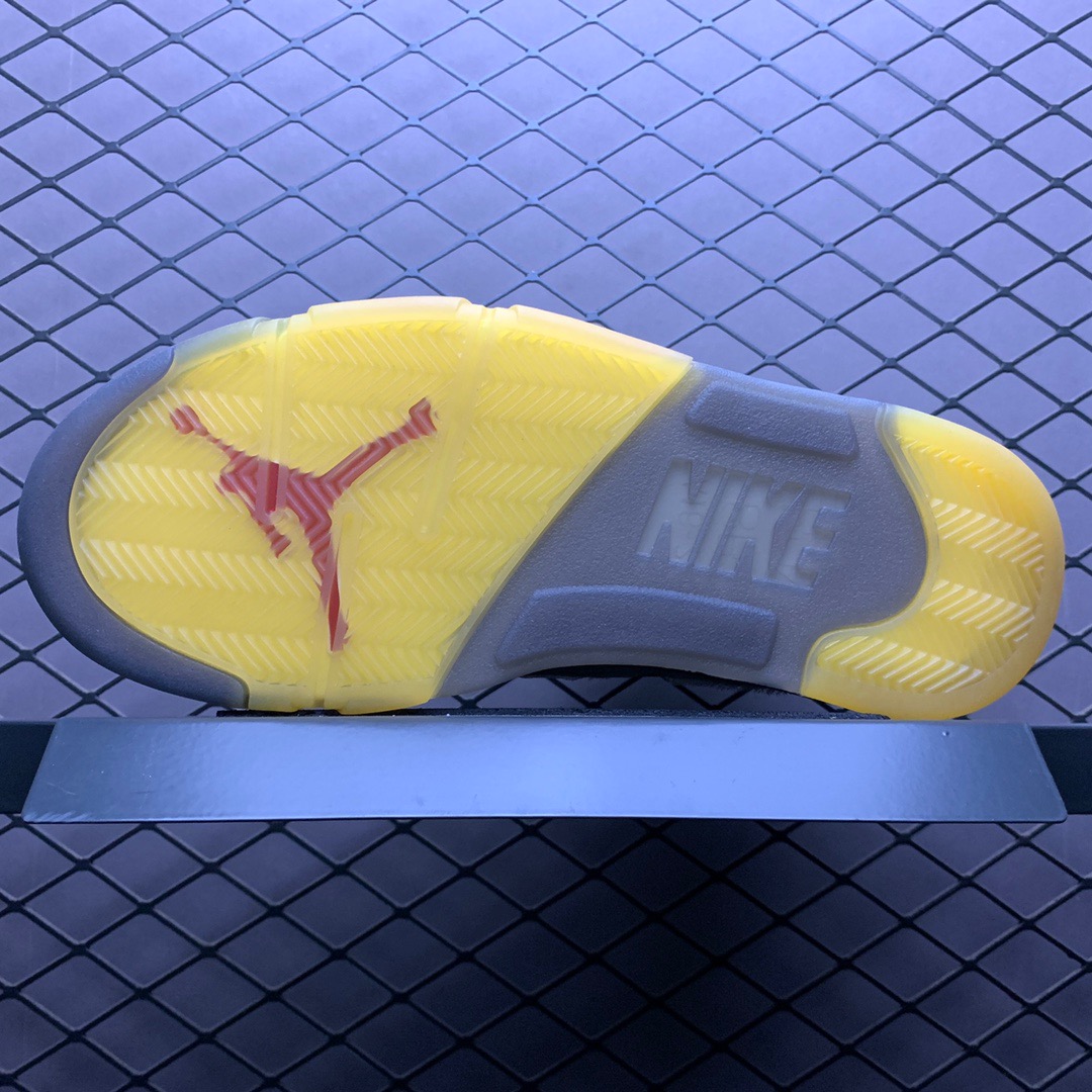 Off-White × Nike Air Jordan 5 "Sail" DH8565-100