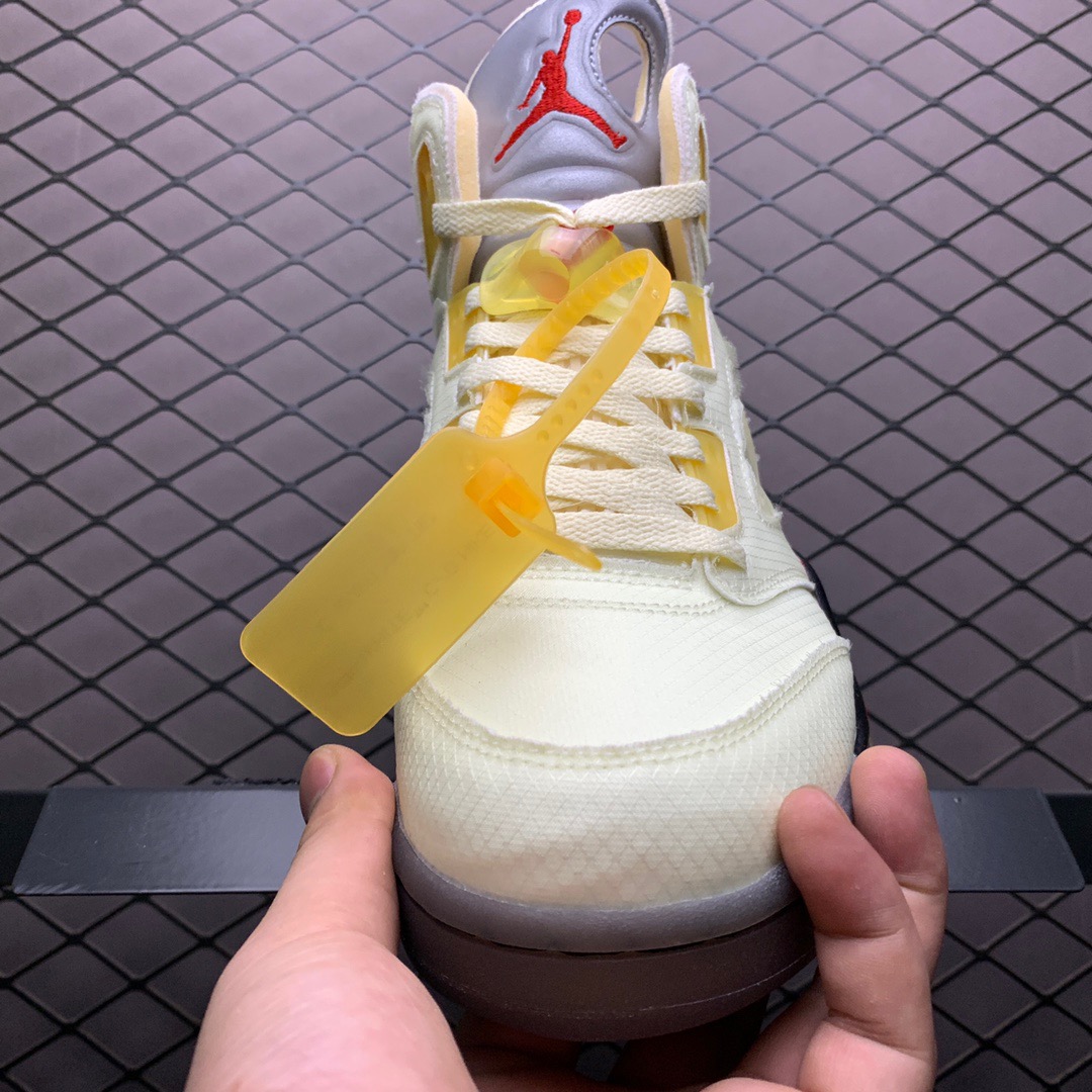 Off-White × Nike Air Jordan 5 