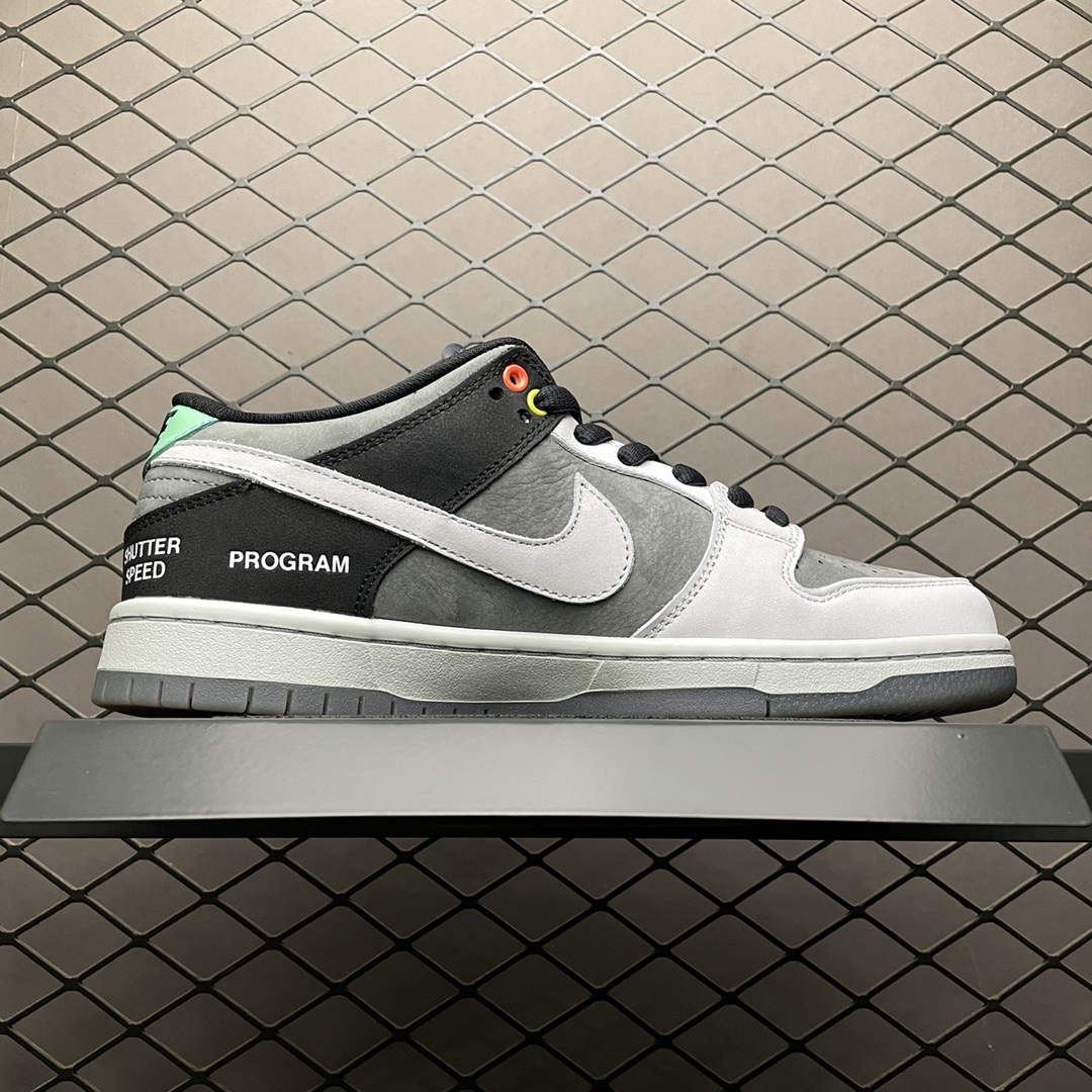 Nike SB Dunk Low Pro "VX1000 Camcorder" CV1659-001