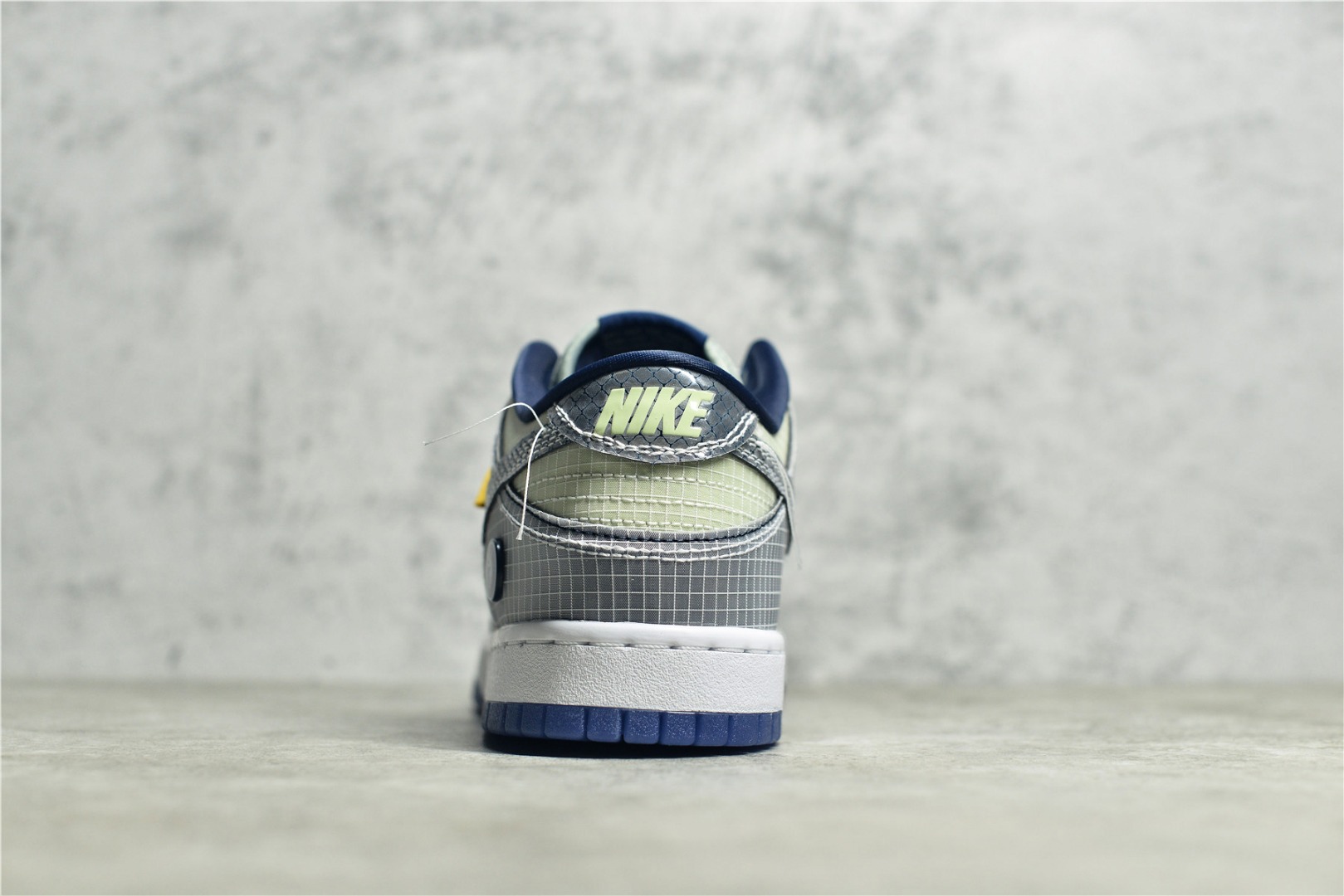 UNION × Nike Dunk Low Passport Pack "Pistachio"  (DJ9649-401)