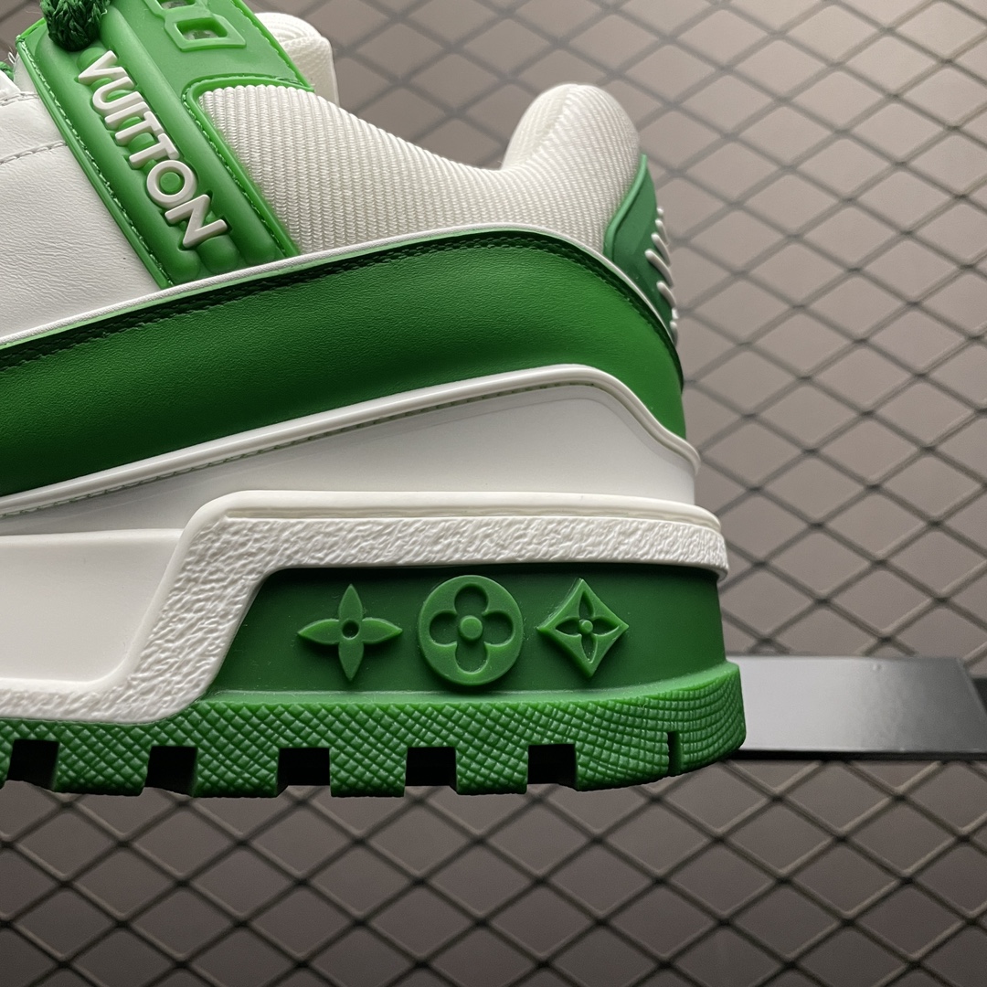 LV Trainer Maxie Line Sneaker "Green" （1AB8SI）