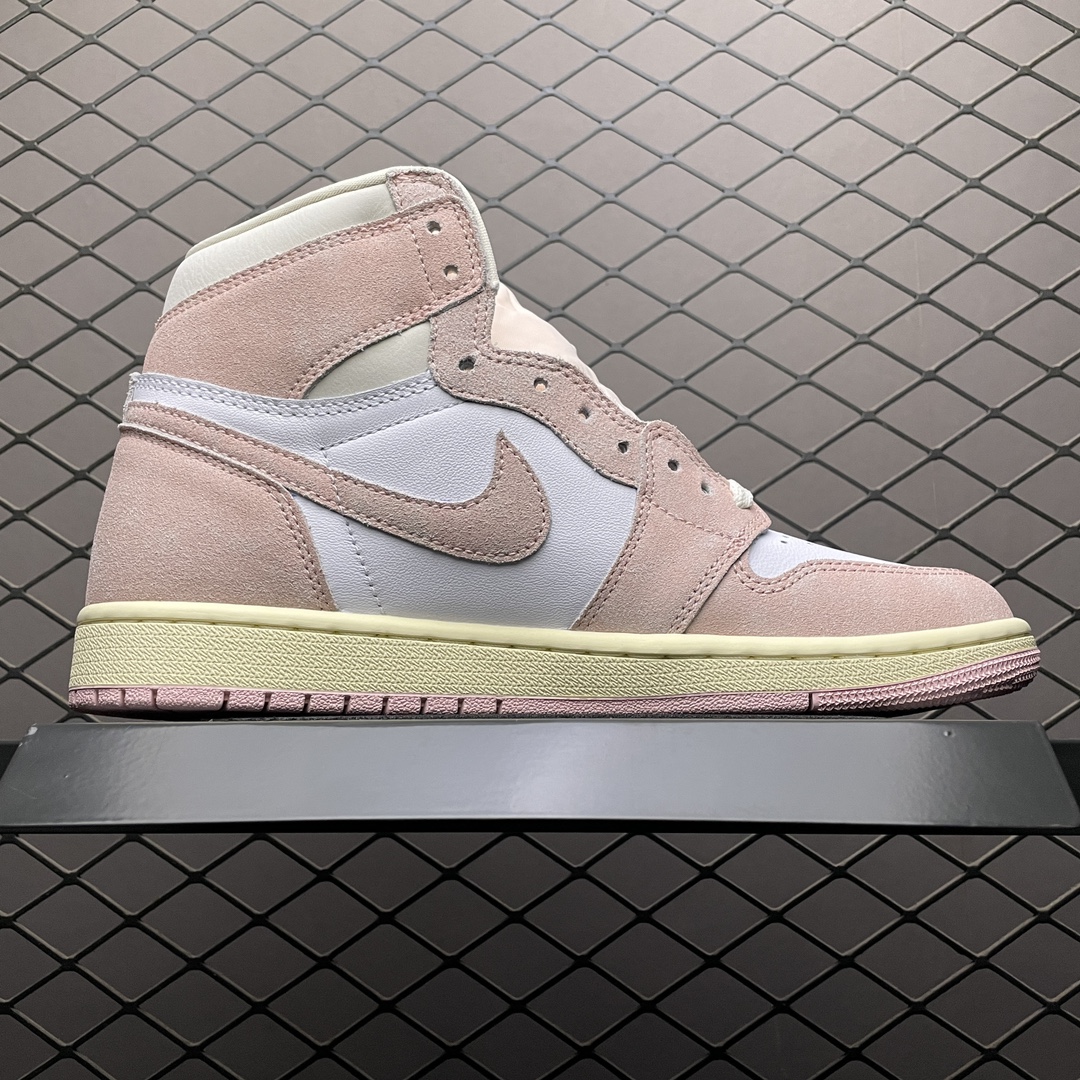 Nike WMNS Air Jordan 1 Retro High OG "Coconut Milk and Sail"  (FD2596-600)