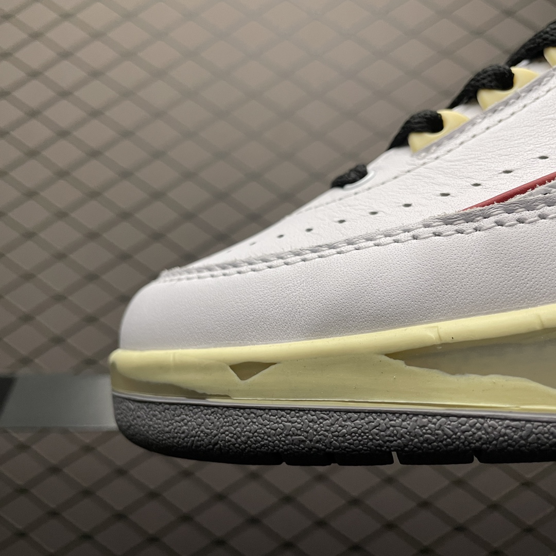 Off-White × Nike Air Jordan 2 Low "White and Varsity Red" (DJ4375-106)