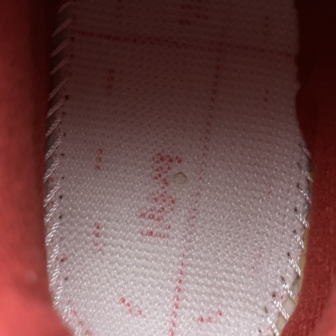 Off-White × Nike Air Jordan 2 Low "White and Varsity Red" (DJ4375-106)