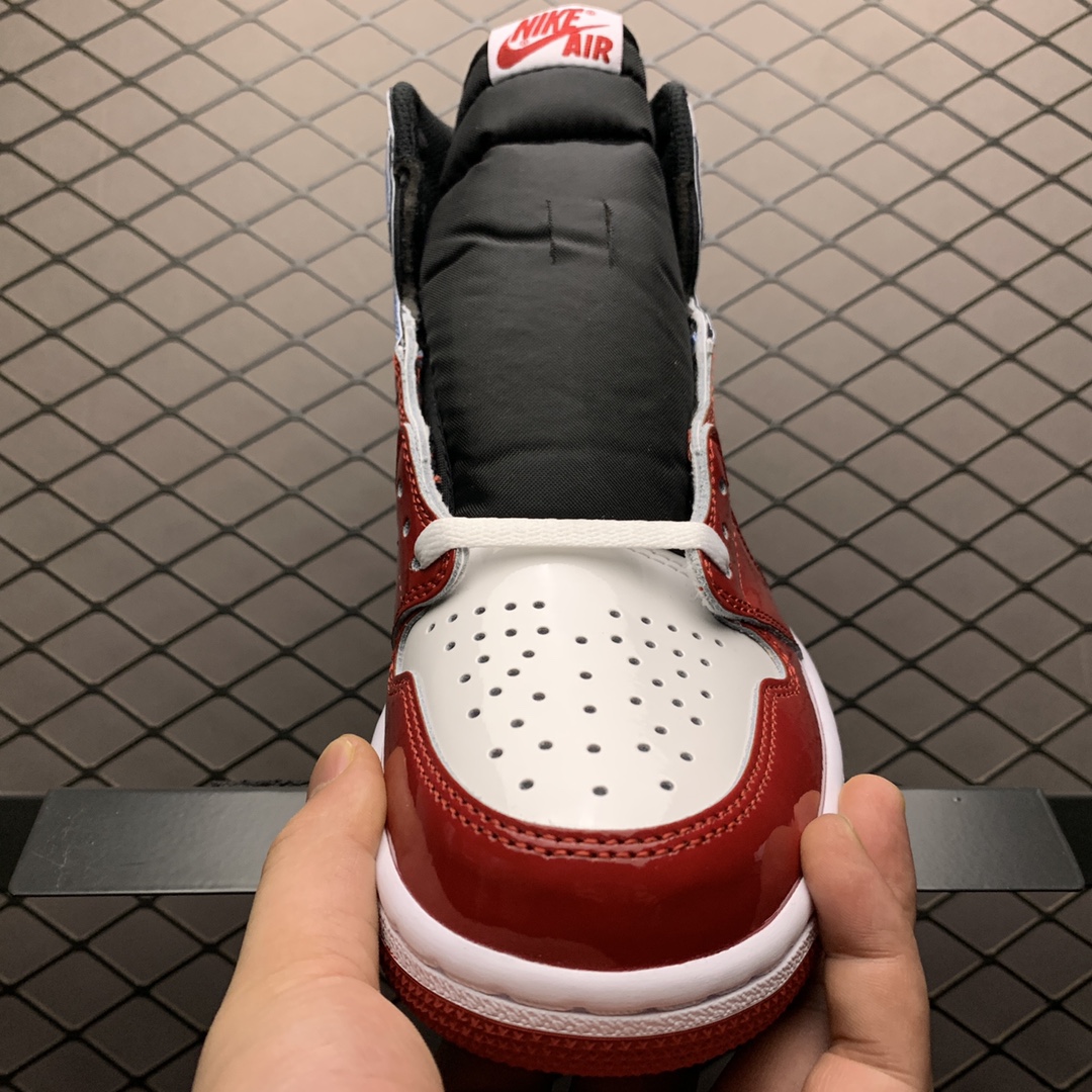 Nike Air Jordan 1 High "Fearless" (CK5666-100)