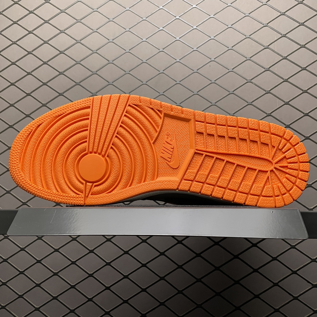 Nike Air Jordan 1 Retro High "Reverse Shattered Backboard" (555088-113)