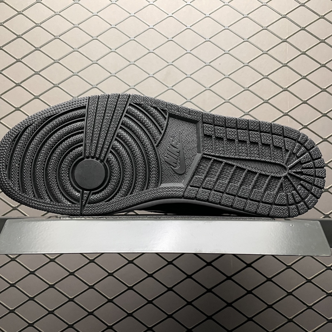 Nike Air Jordan 1 RETRO High OG NRG "Gold Toe" (861428-007)