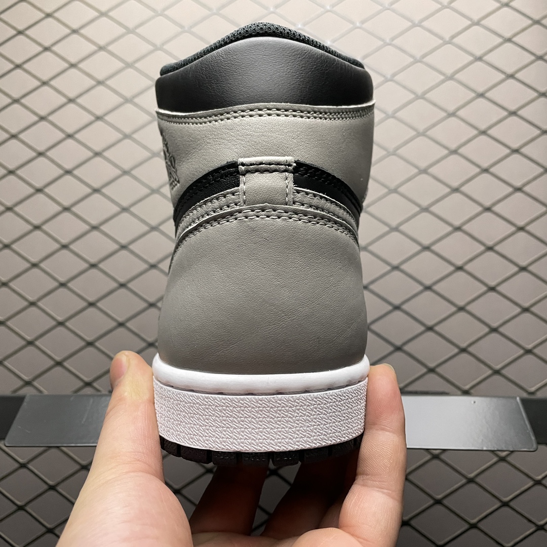 NIKE AIR JORDAN 1 RETRO HIGH OG "SHADOW"(2018)  (555088-013)