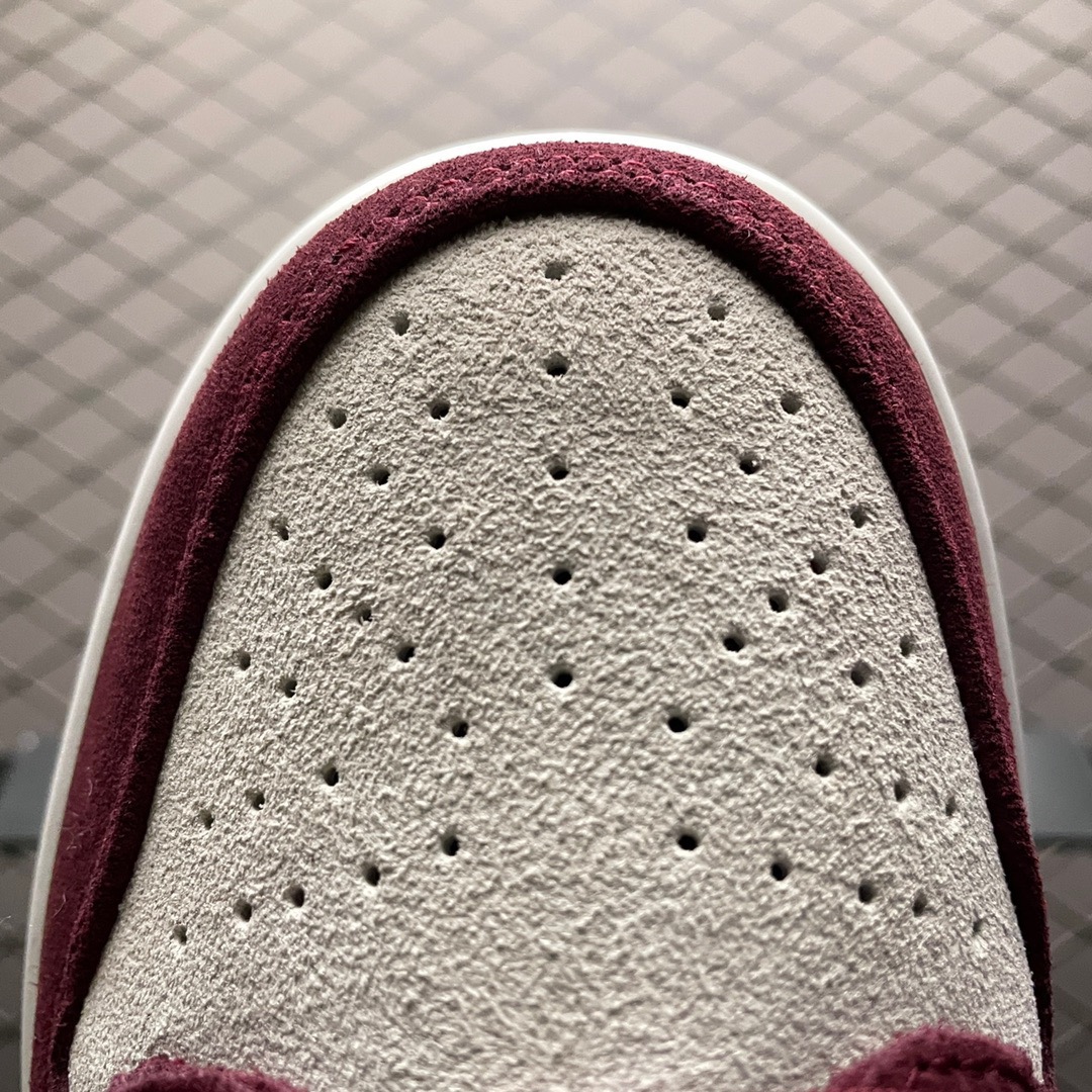 Skate Like a Girl × Nike SB Dunk Low Pro "Dark Beetroot" (DX4589-600)