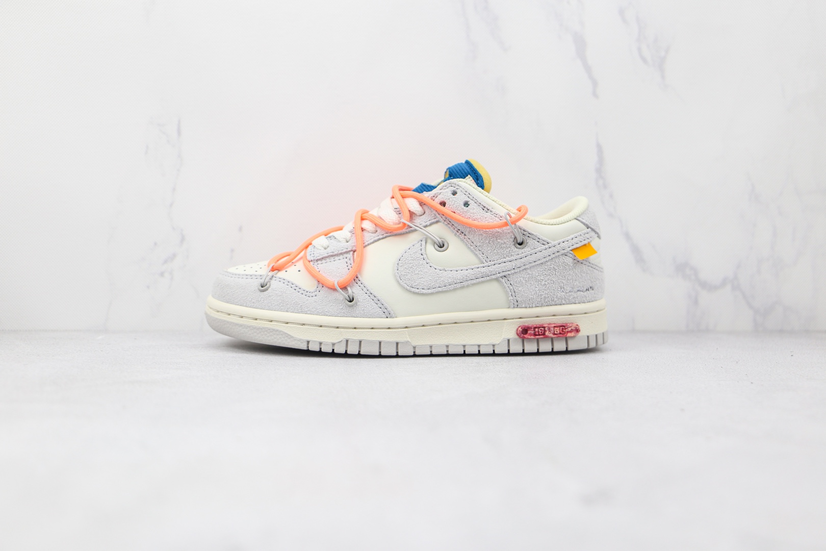 NIKE DUNK LOW off-white  19 of 50 【26.0】