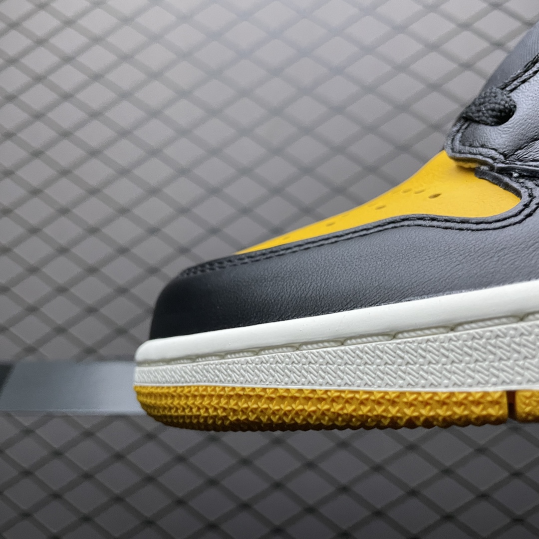 Nike GS Air Jordan 1 Retro High OG "Taxi" (575441-711)