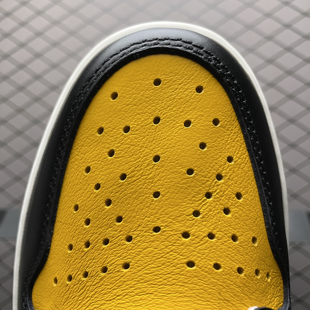 Nike GS Air Jordan 1 Retro High OG "Taxi" (575441-711)