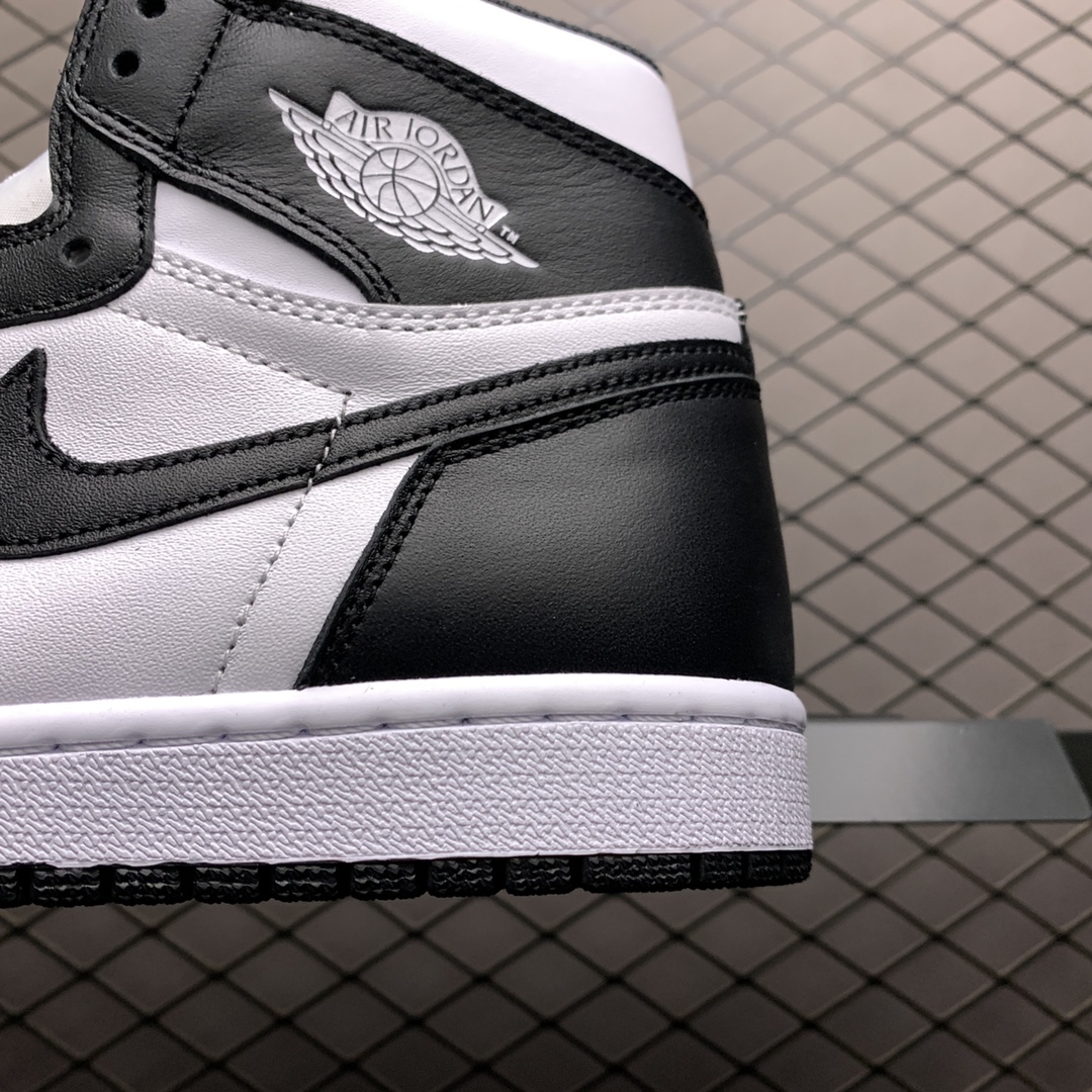 Nike Air Jordan 1 Retro High OG "Black/White" (2014)（555088-010）