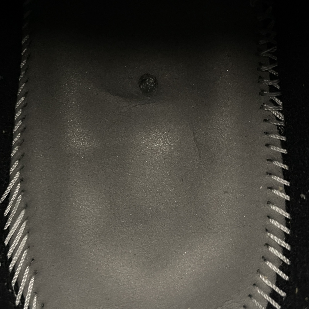 AIR JORDAN 11 LOW SNAKESKIN LIGHT BONE/UNIVERSITY RED （CD6846-002）