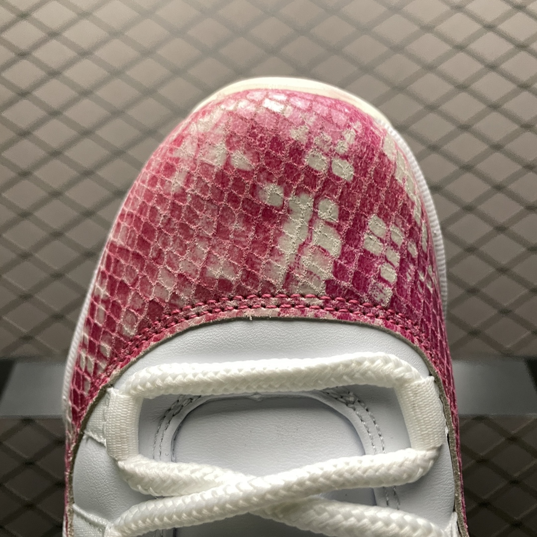 Nike WMNS Air Jordan 11 Low "Snakeskin Pink"（AH7860-106）