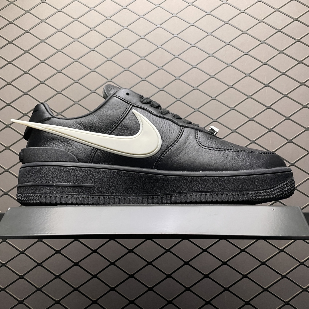 AMBUSH × Nike Air Force 1 Low "Black"（DV3464-001）