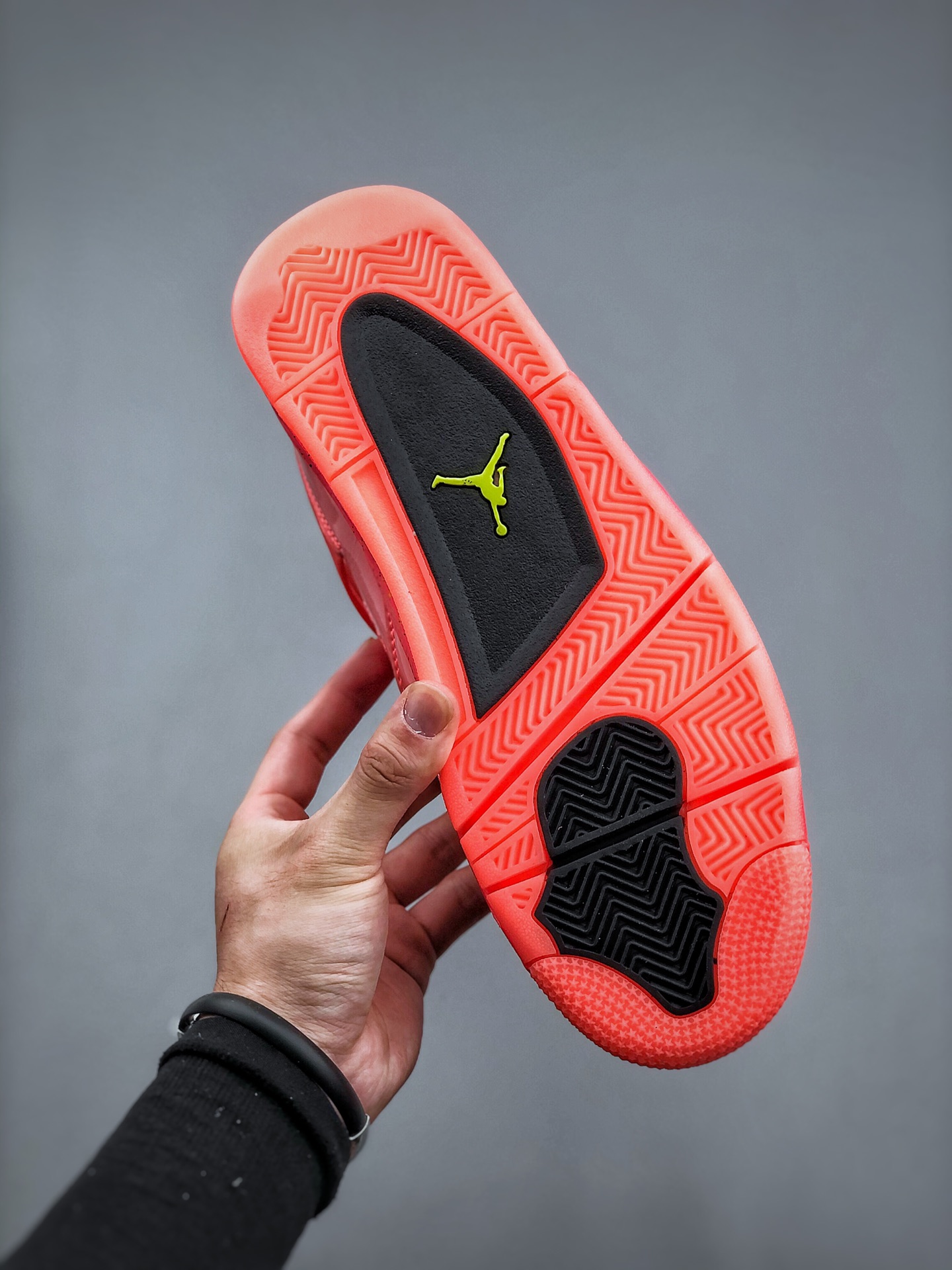 Nike WMNS Air Jordan 4 Retro "Hot Punch"（AQ9128-600）