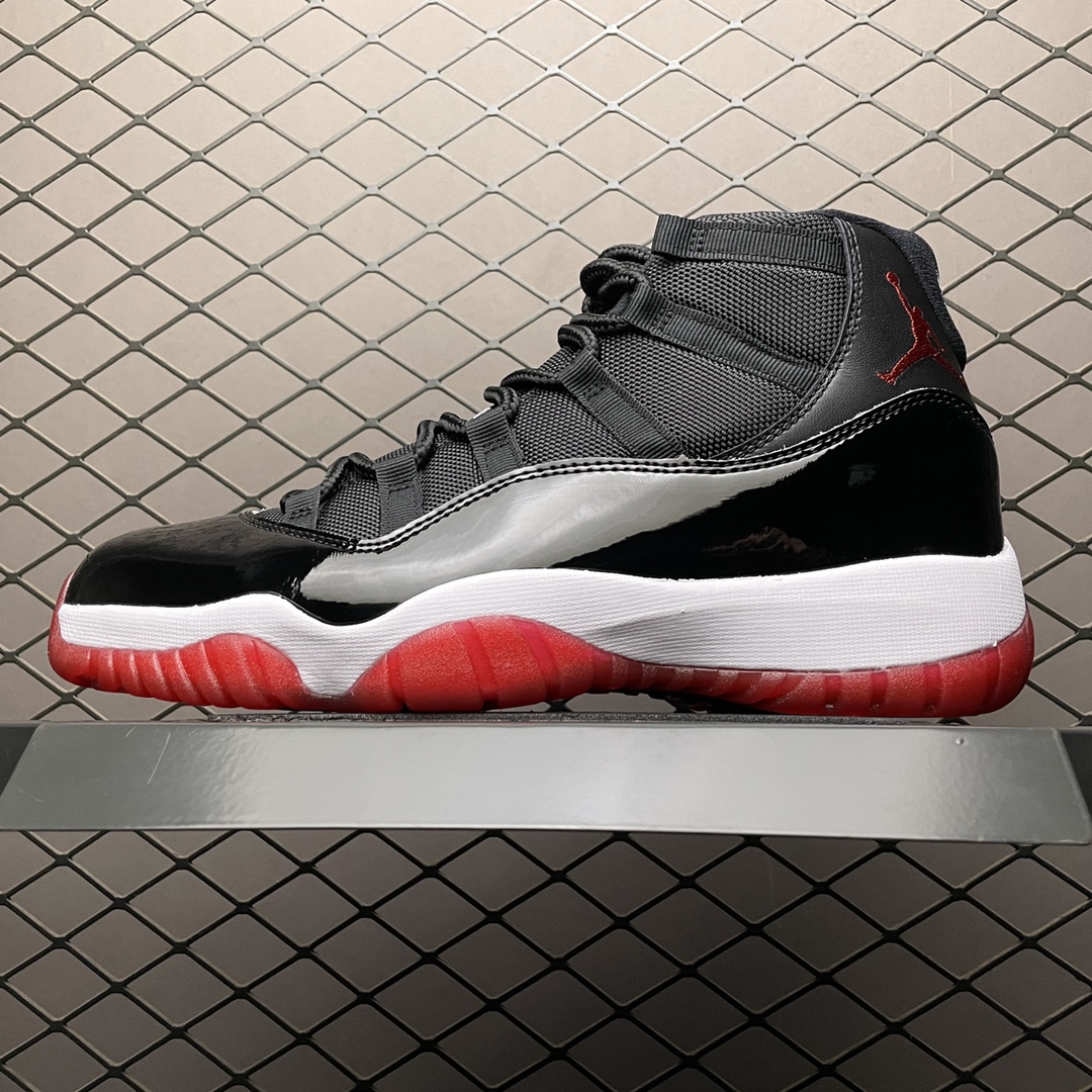 Nike Air Jordan 11 Retro "Playoffs" (2012) （378037-010）