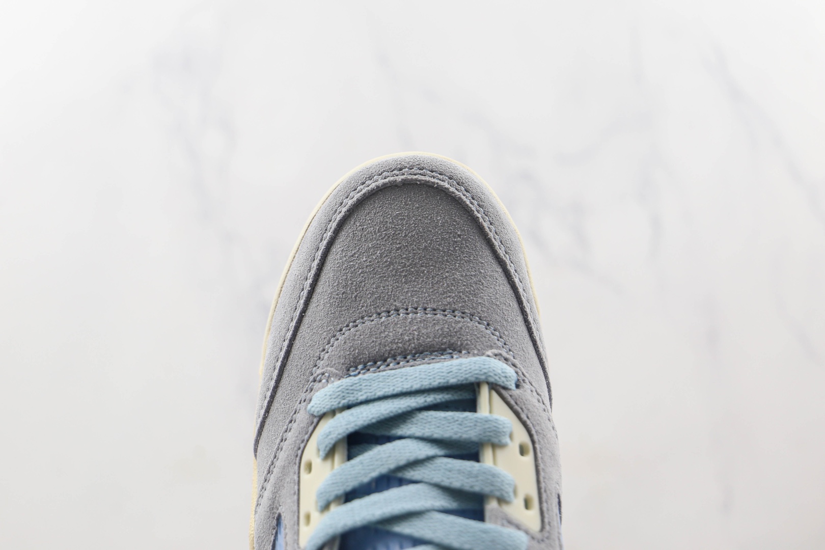 The Trophy Room × Nike Air Jordan 5 JSP PACK "Ice Blue"（CI1899-400）