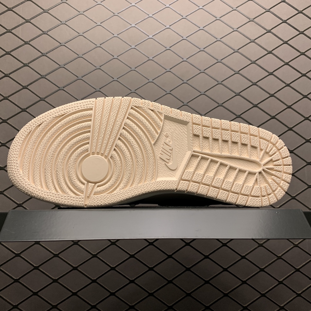 NIKE WMNS AIR JORDAN 1 LOW "BLACK/GUAVA"（DC0774-003）