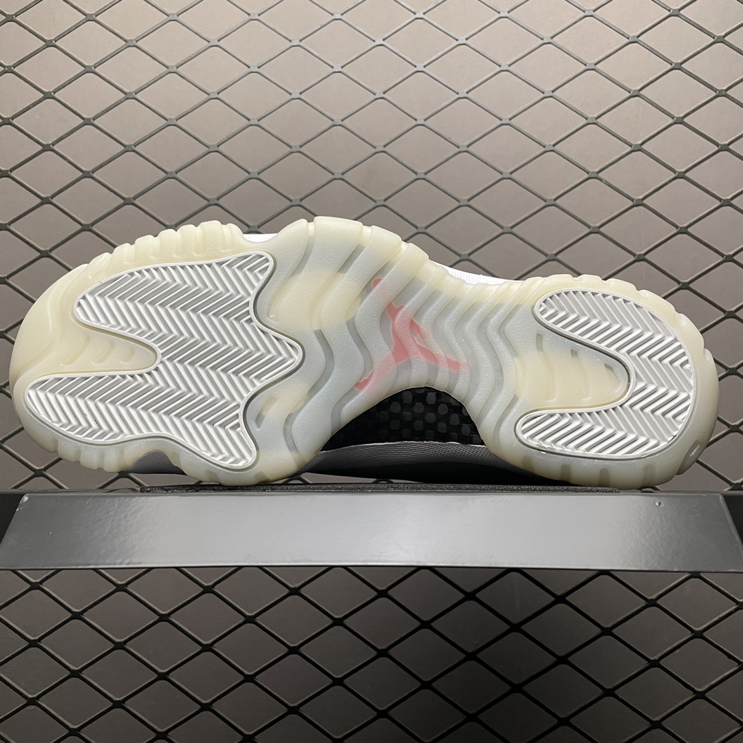 Nike Air Jordan 11 Retro "Platinum Tint"（378037-016）