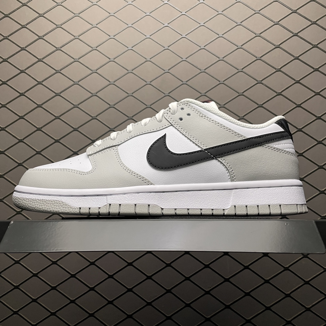 NIKE DUNK LOW GREY