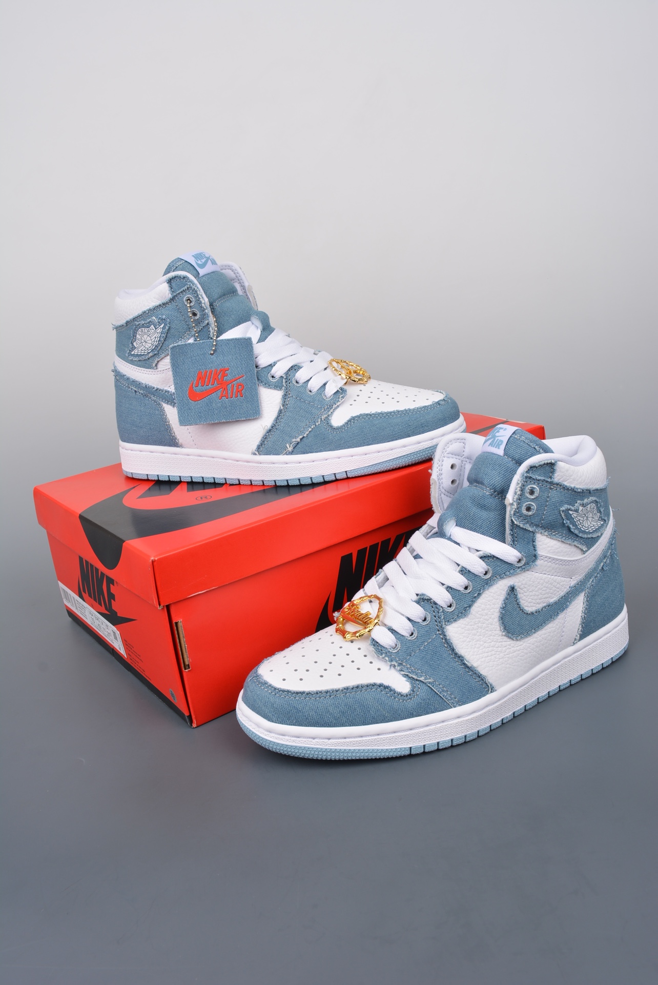 Nike WMNS Air Jordan 1 High OG "Denim"(DM9036-104)