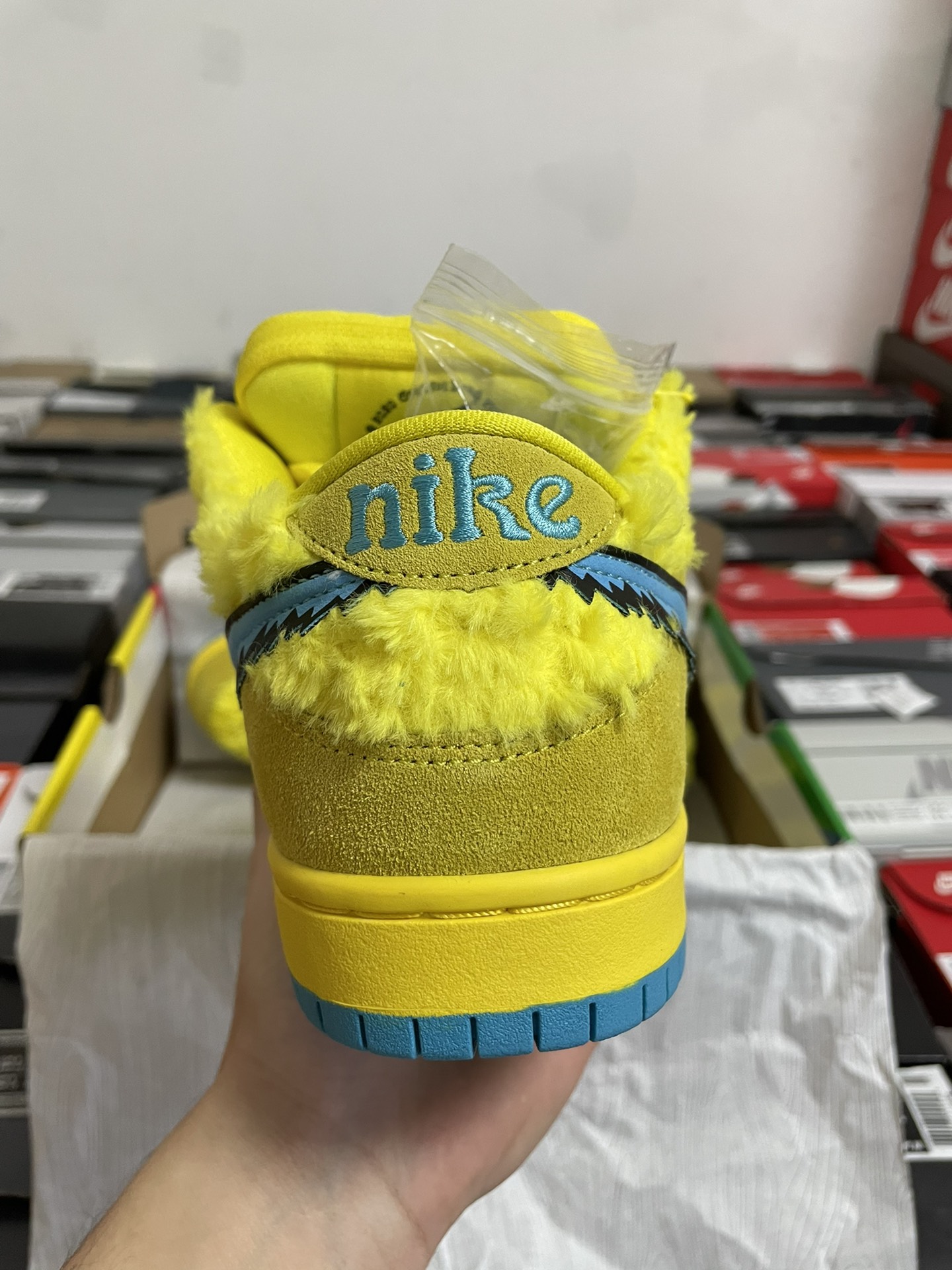 Grateful Dead × Nike SB Dunk Low "Yellow Bear" (CJ5378-700)