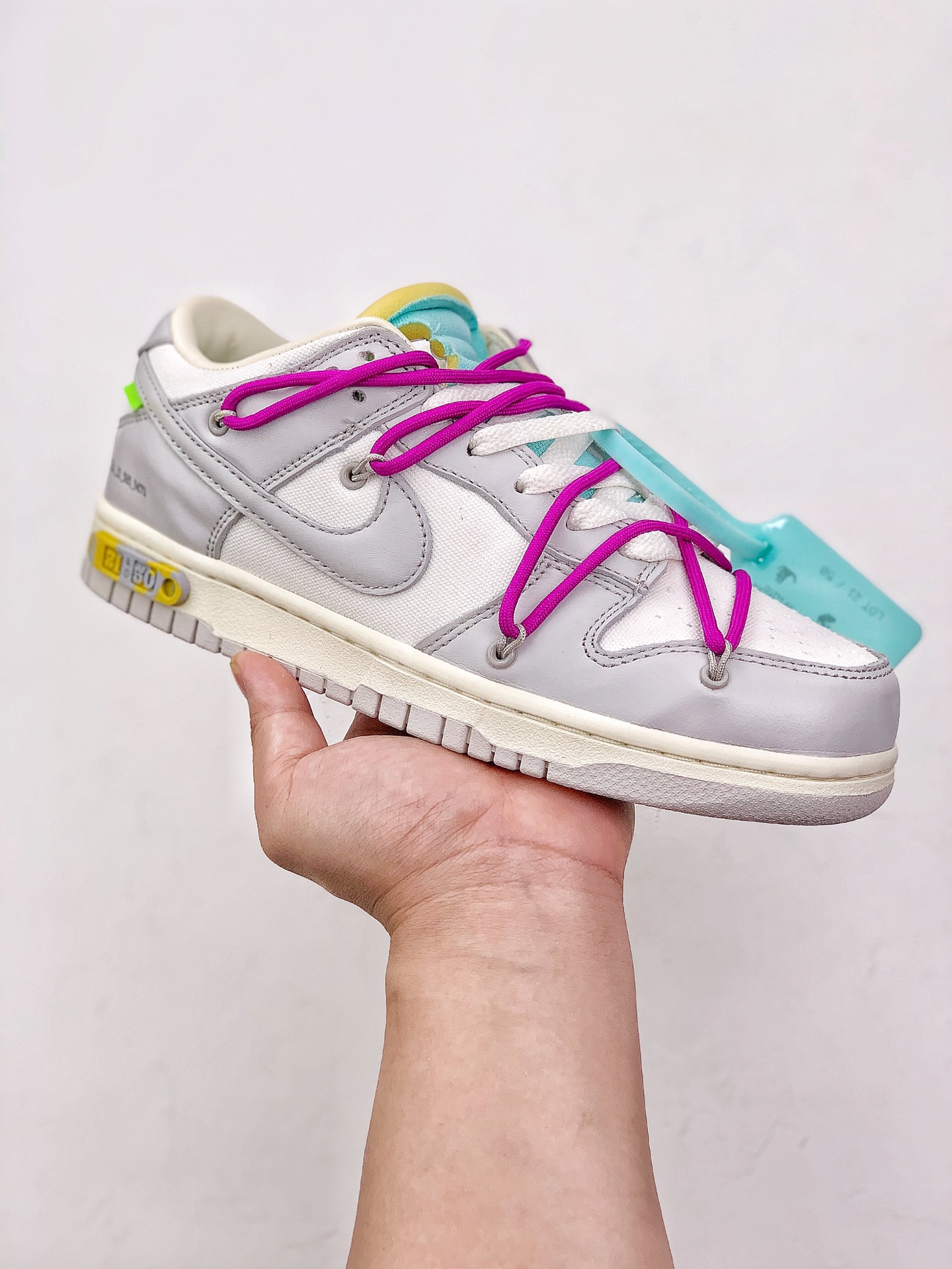 27cm Nike x Off White dunk low Lot 21