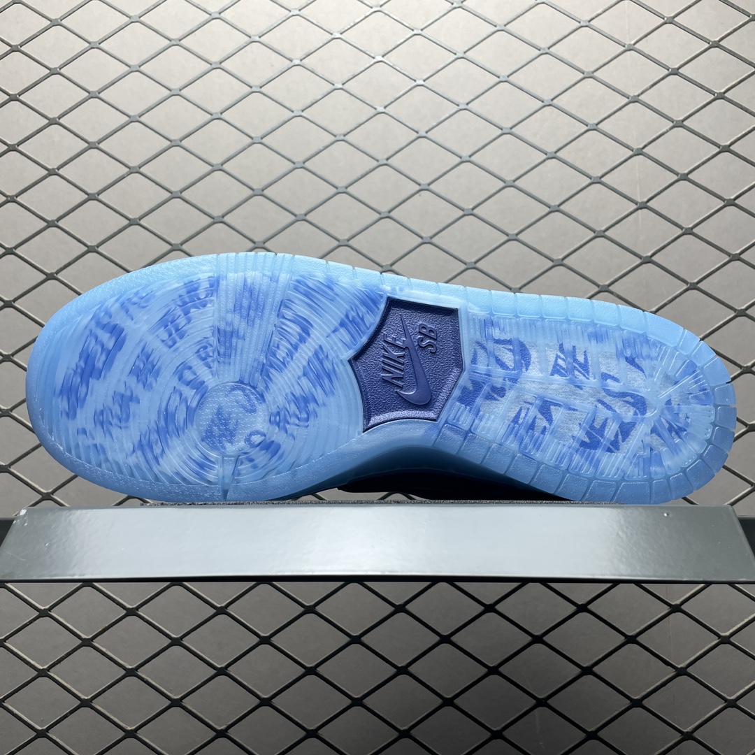 Nike SB Dunk Low Pro "Philadelphia Phillies/Valor Blue and Team Maroon"(DQ4040-400)