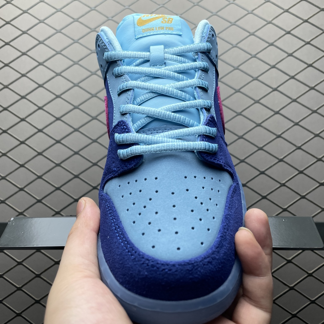 Nike SB Dunk Low Pro "Philadelphia Phillies/Valor Blue and Team Maroon"(DQ4040-400)