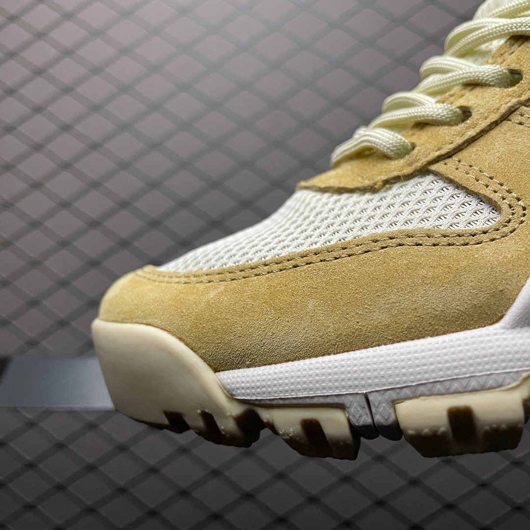 Tom Sachs × Nike Mars Yard 2.0 "Natural/Sport Red-Maple"