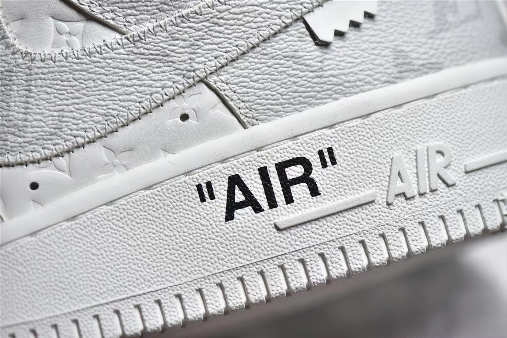 Louis Vuitton × Nike Air Force 1 Low by Virgil Abloh "White"（1A9V87）X