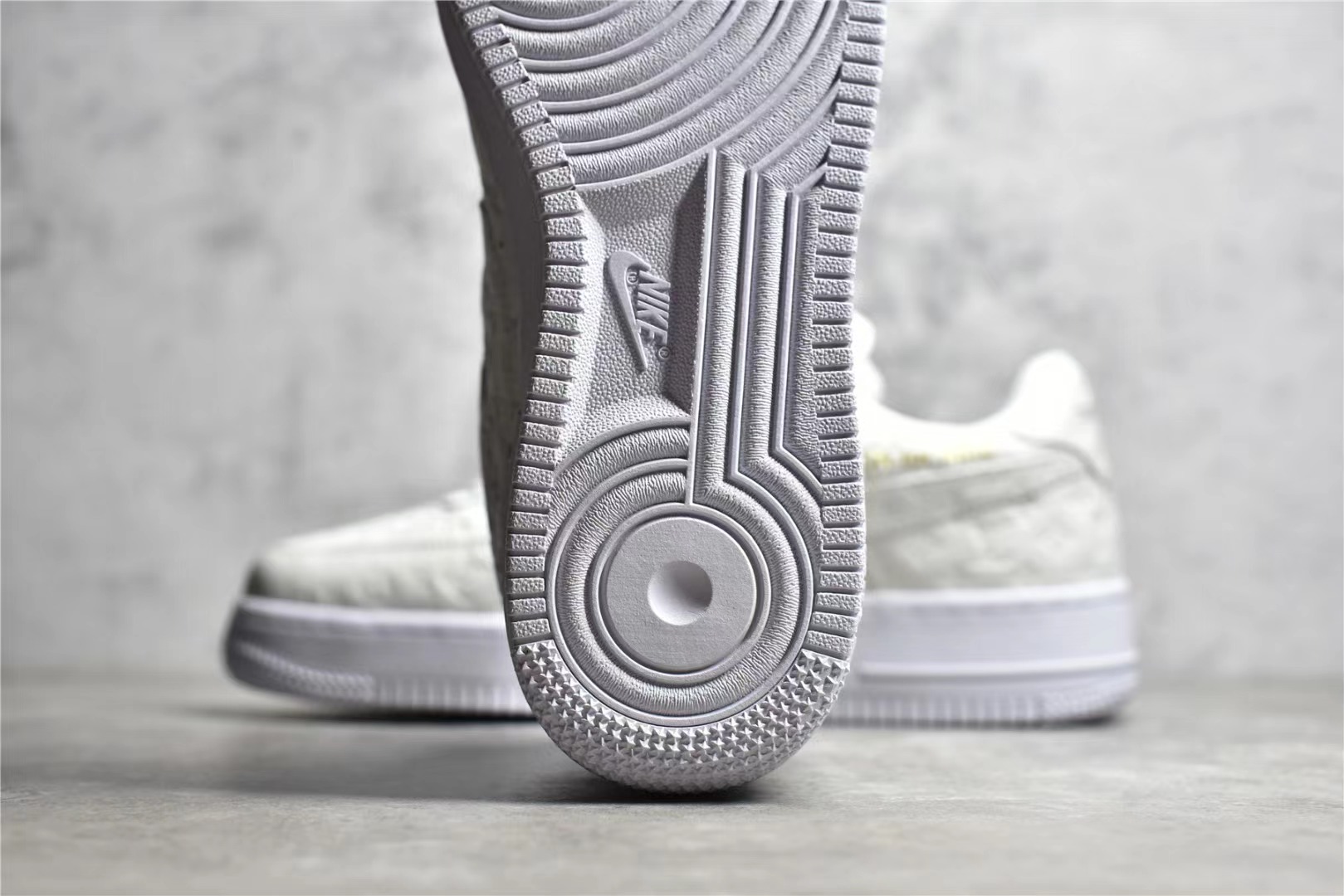 Louis Vuitton × Nike Air Force 1 Low by Virgil Abloh "White"（1A9V87）X