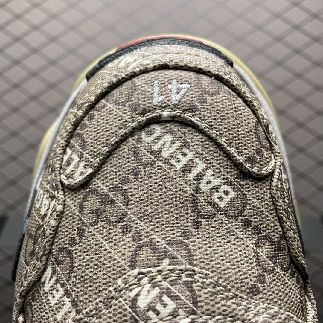 GUCCI × Balenciaga The Hacker Project Triple S "Beige"（681066-ULZ10-9795）