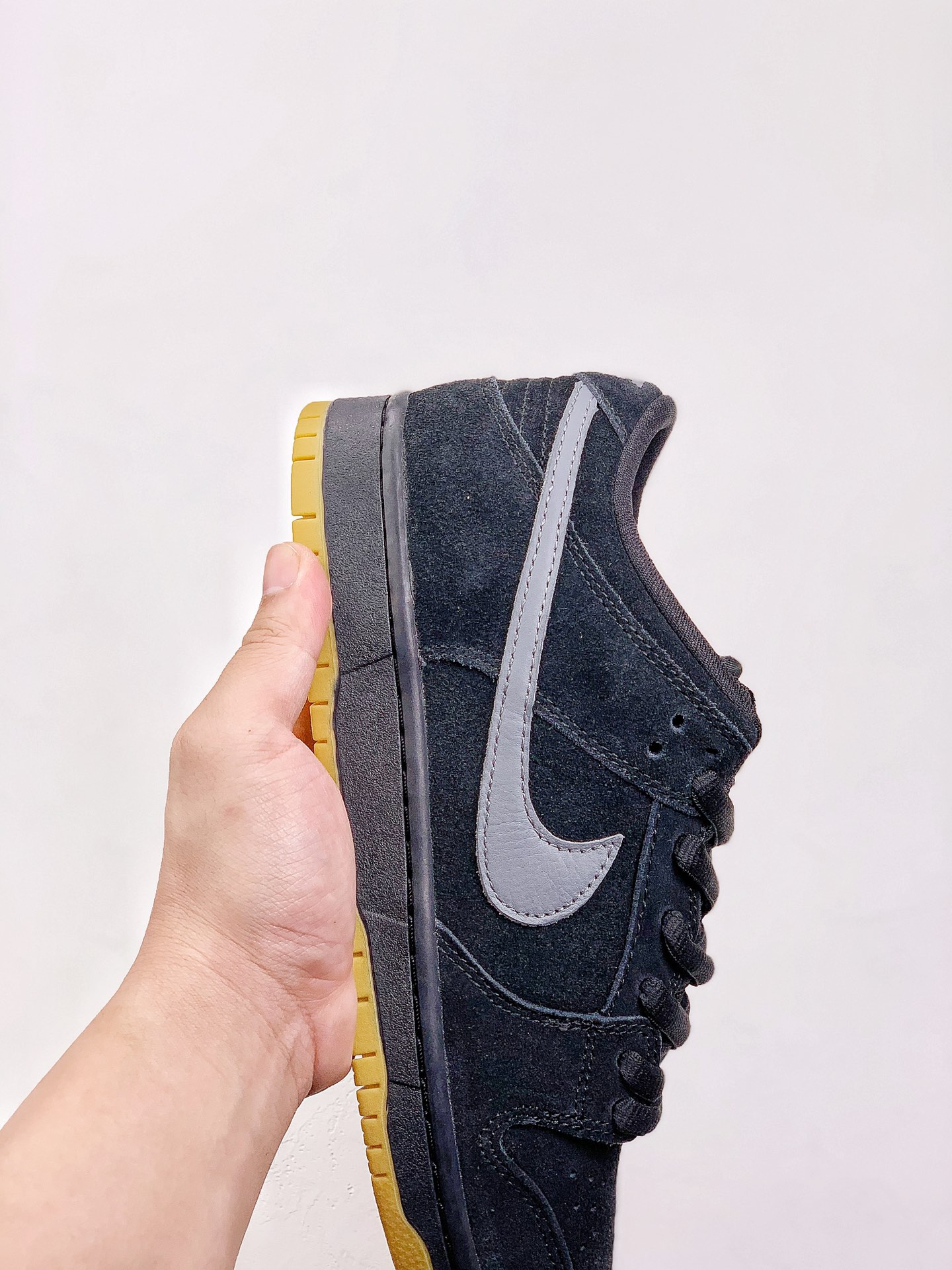 Nike SB Dunk Low "Fog"（BQ6817-010）