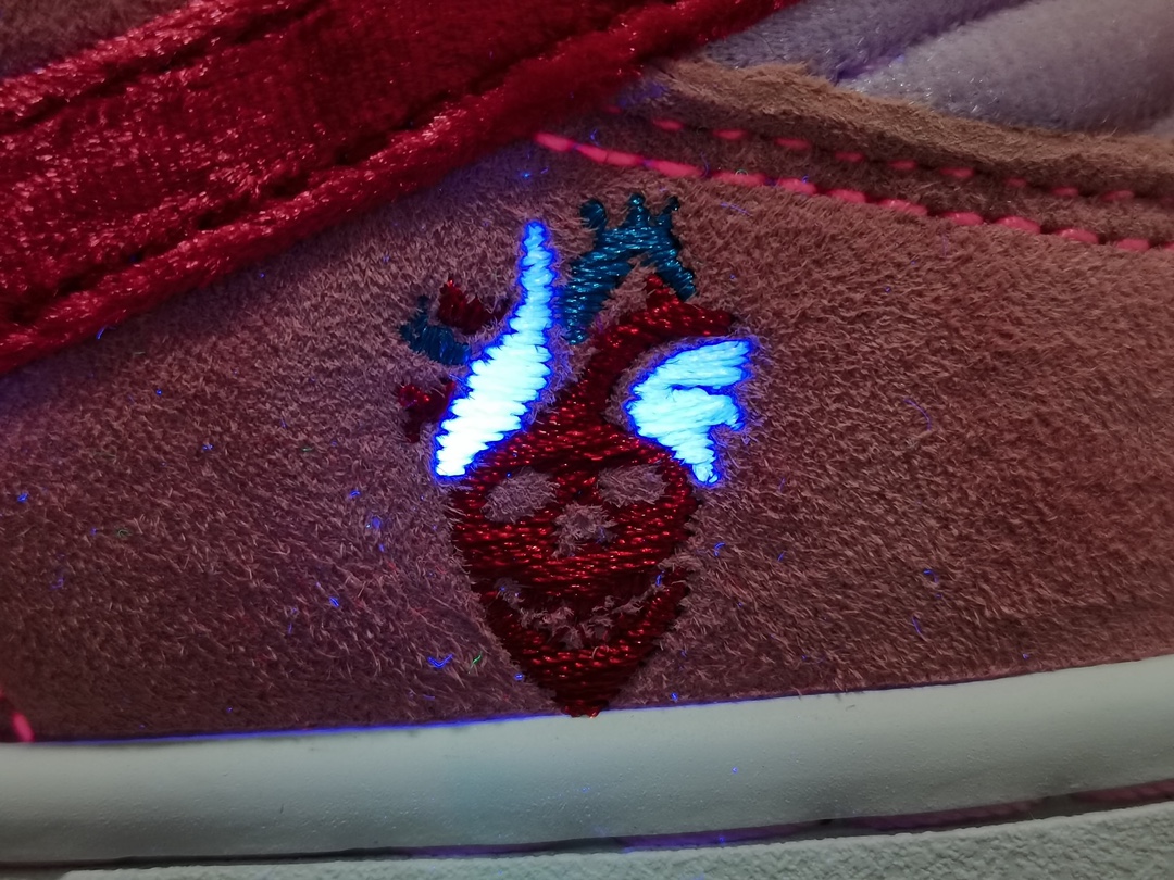 Strangelove × Nike SB Dunk Low "Valentine’s Day"(CT2552-800)