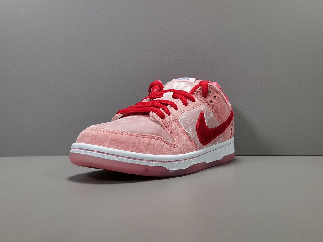 Strangelove × Nike SB Dunk Low "Valentine’s Day"(CT2552-800)