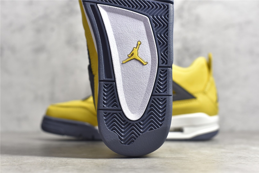 Nike Air Jordan 4 "Tour Yellow"(CT8527-700)