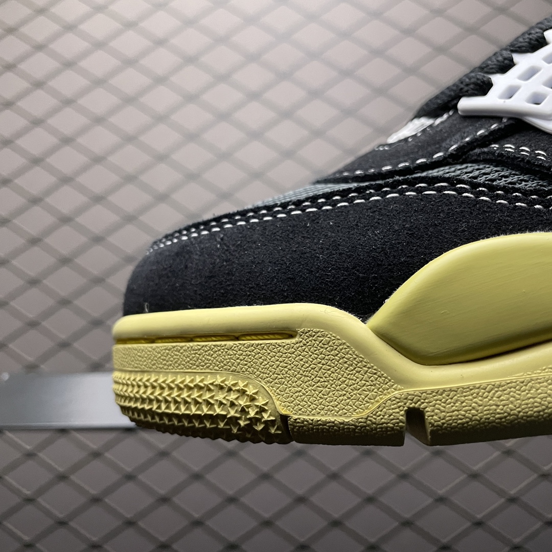 UNION × NIKE AIR JORDAN 4 "OFF NOIR"  (DC9533-001)